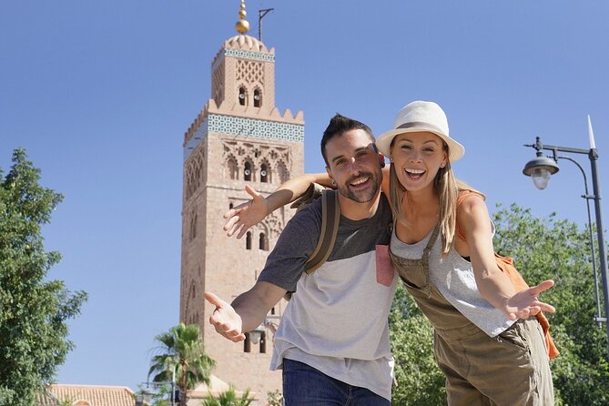 5-Day Morocco Tour: Casablanca, Marrakech, Meknes, Fez and Rabat from Malaga - Casablanca in motion: panoramic sights and a real Medina taste