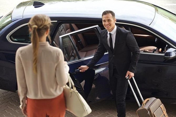 Alhambra Private Tour from Marbella: with Transport and skip-the-line tickets - Skip-the-Line Tickets: What You Actually Gain
