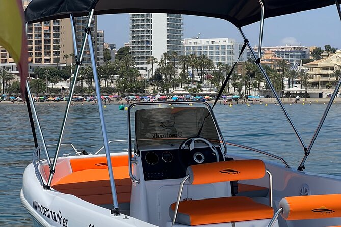 Alquiler de barco sin titulacion en Malaga - Choosing 1 vs 5 Hours: Match Your Group’s Energy