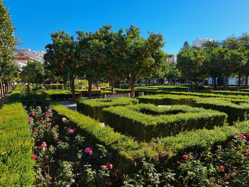 Audioguide City Walk Malaga for cruises (German & English) - Should you book this Malaga audioguide walk?