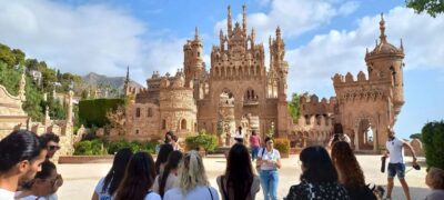 Benalmadena: Colomares Castle Tour with Entry Ticket - The 40-minute format: how the tour stays fun, not rushed