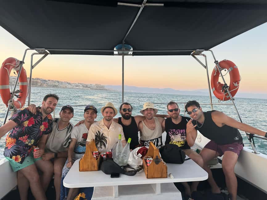 Benalmadena: Private Boat Trip with Drinks & Snacks - Why Benalmádena by boat beats a standard day on the sand