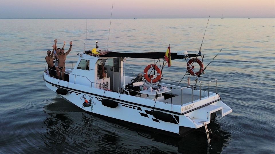 Benalmadena: Private Boat Trip with Drinks & Snacks - Dolphins, views, and the coastline of La Costa del Sol