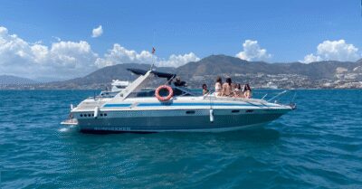 Benalmadena: Private Boat Trips - The boat itself: what you get in a 10-meter mini yacht