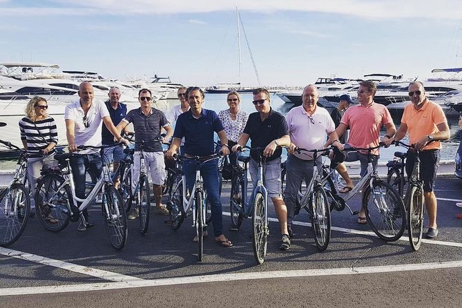 Bike City Tour Marbella - Meeting at Av. Duque de Ahumada: Quick Start, Clear Ending
