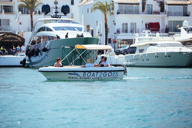 Boat Rental without License Puerto Banus - License-Free Boat Time in Puerto Banús: What Makes It Different