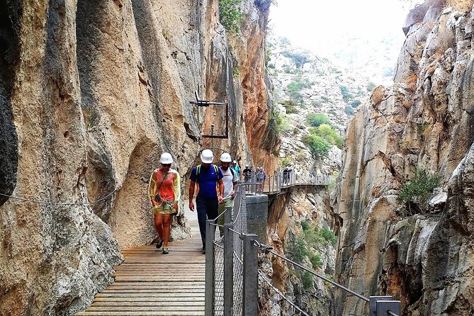 Caminito del Rey Group Walking Tour - Comfort, footwear, and the safety side of heights