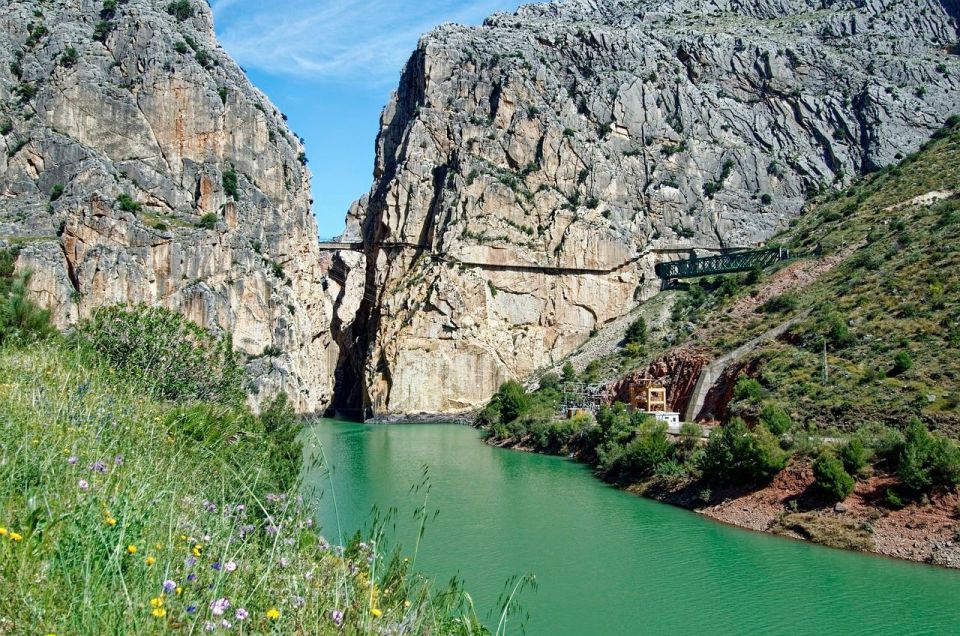 Costa del Sol: Caminito del Rey Guided Trip - Desfiladero de Los Gaitanes: The Bridge Crossing That Gives You the Adrenaline