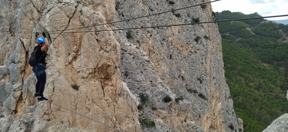 El Chorro: Climb Via Ferrata at Caminito del Rey - The end of the day: picnic lunch, toast, and real recovery