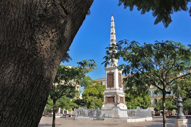 Essential Malaga City Tour - Malaga Cathedral and the one-arm-lady detail you’ll remember