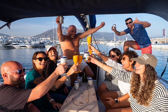 Exclusive private experience in luxury catamaran - What’s so good about a private Bali 4.0 catamaran for 3 hours?
