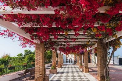 Excursion to Nerja & Frigiliana. - Wine and tapas in Frigiliana: included and easy to fit in
