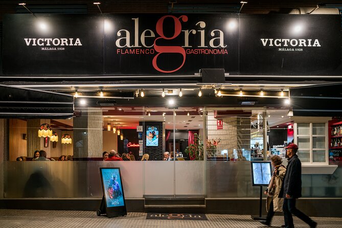 Flamenco Restaurant and Show in Alegria - Service and the people factor: Friendly staff, top-notch attention