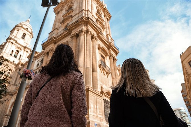 Flamenco, Tapas and Wine Tour: Best of Málaga in one Evening - Stop 1: Antigua Casa De Guardia and the 175-year-old wine-bar story