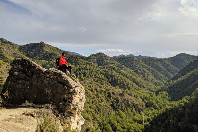 Frigiliana Small-Group Hike and Wine Tasting Tour from Malaga - Frigiliana after the hike: postcards you can actually walk through