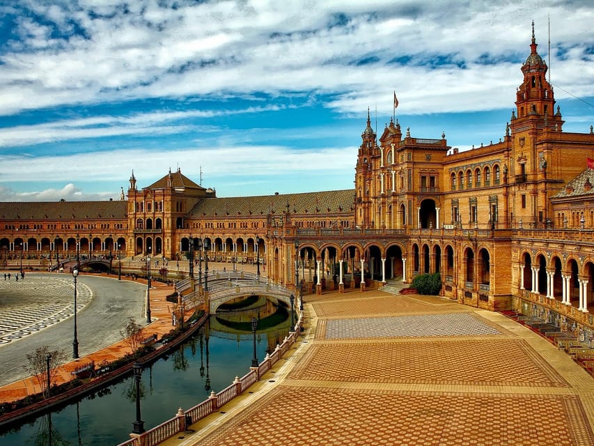 From Costa del Sol: Guided Tour of Seville - Giralda Bell Tower and the Viewpoint: Where You Get the Big Picture