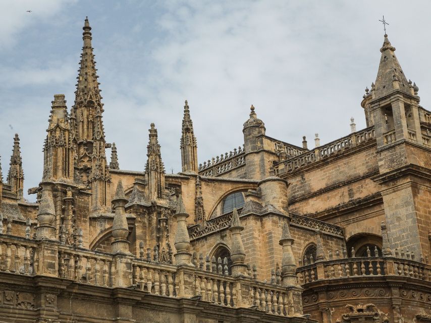 From Costa del Sol: Guided Tour of Seville - Value for $124: What You’re Paying For (and What You’re Not)