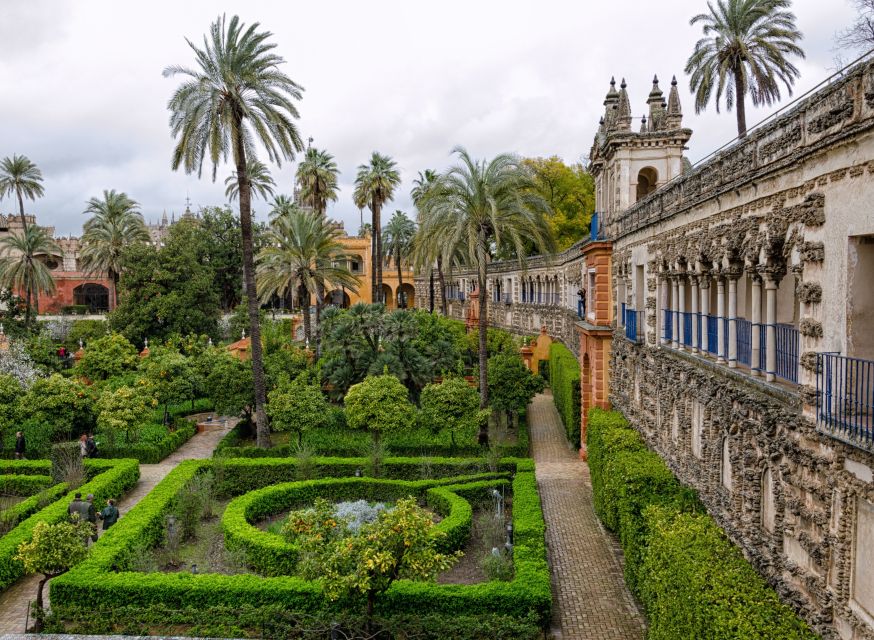From Costa del Sol: Sevilla Day Trip with Real Alcázar Tour - Plaza España, the Cathedral, and the Giralda: what’s included and why it’s smart