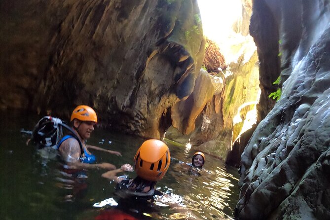 From Estepona: Guided Canyoning Tour on the Guadalmina River - Benahavís to the Guadalmina River: the 3-hour flow