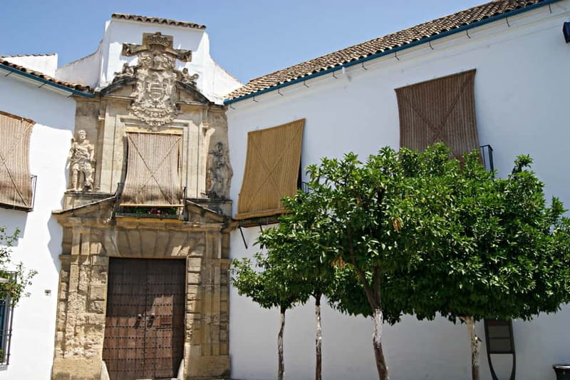 From Málaga: Córdoba Mosque Guided Tour - Should you book this Málaga to Córdoba Mosque-Cathedral tour?