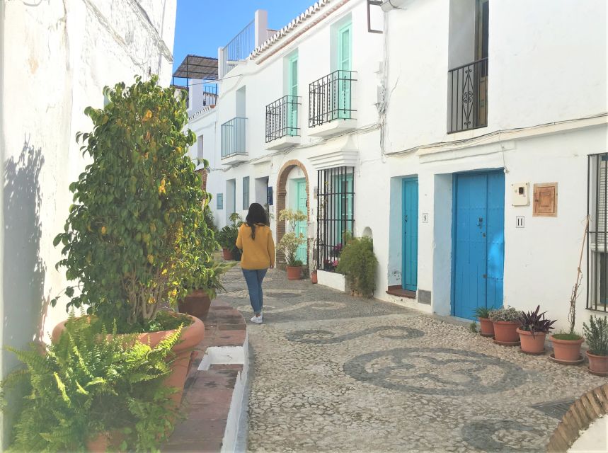 From Málaga: Frigiliana Hiking Tour with Wine & Appetizers - Sierra Alhama, Tejeda y Almijara: what you’ll learn along the way