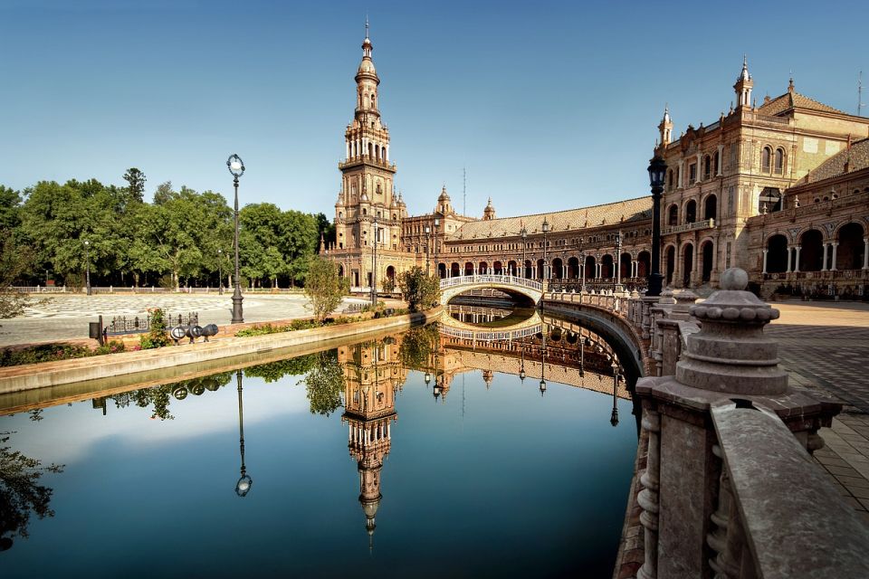 From Malaga: Seville Day Trip and Optional Monument Tickets - Option 1: 5 Hours to Roam Santa Cruz, Triana, and Beyond