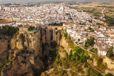 From Marbella: private daytrip to Ronda - The 2-hour guided walk in Ronda: old town, views, and the famous sights