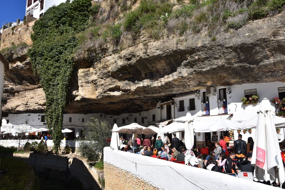 From Seville: Ronda and Setenil de Las Bodegas Private Tour - Ronda Old Town Walk: Plaza de España to Maestranza