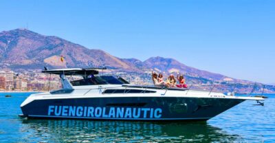 Fuengirola: Dolphin Watching by Yacht with Snacks and Drinks - Getting to the boat at Fuengirolanautic (and what to bring)