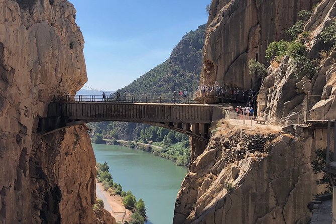Full Day Walking Tour to Caminito del Rey - Stop 1: Caminito del Rey, from the Gaitanejo reservoir to the first gorge