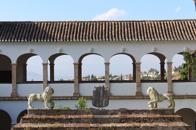 Granada Full Day Tour From Malaga - Bus comfort, group size, and the long-day reality check