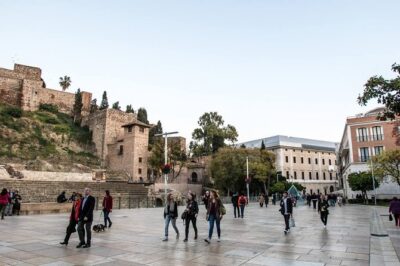 Guided visit to the Roman Theater and Alcazaba in Malaga - Meeting at Plaza de la Aduana: easy to find, easy to return