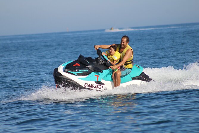 Jet Ski Experience in Marbella - Entering Puerto Deportivo Marbella: Where This Ride Starts Fast