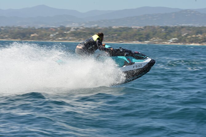 JET SKI TOUR Experience 1 Hour. - The mid-sea swim option: when you should say yes
