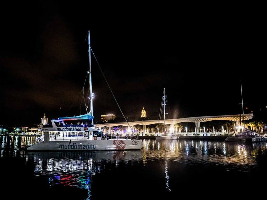 Malaga: A Sea of Stars Nighttime Stargazing Catamaran Tour - How the 1.5-Hour Stargazing Sail Works After Sunset