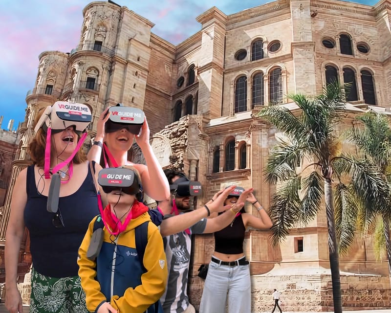 Malaga: Alcazaba, Picasso and more, walking tour with 5 VR experiences ! - Key highlights worth showing up for