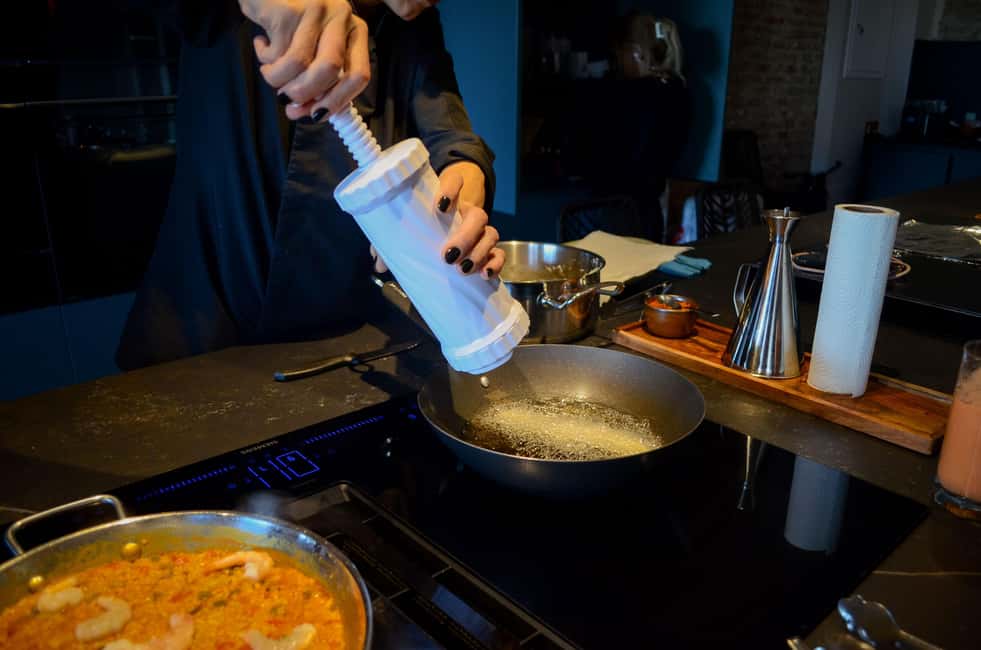 Malaga: Authentic Paella Cooking Class with Sangría - Olive oil tasting: the small stop that makes the big difference