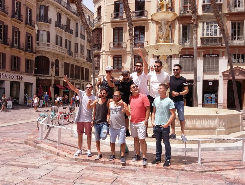 Malaga: Bachelorette Party Treasure Hunt - Alcazaba and Roman Theater: views that make the walking feel worth it