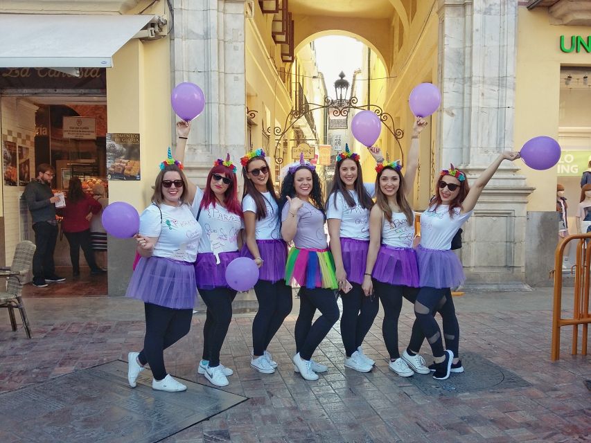 Malaga: Bachelorette Party Treasure Hunt - The finale at Calle Molina Lario and the treasure chest souvenir