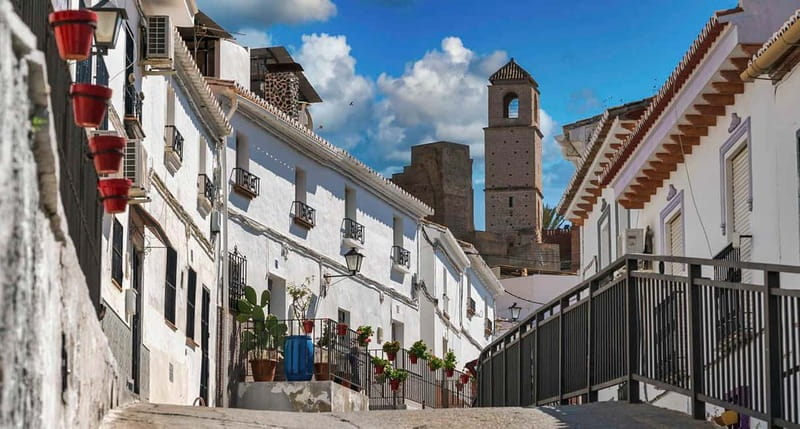 Málaga: Caminito del Rey and Álora Village Tour with Tapas - Álora Village Highlights: church, castle views, and quieter streets