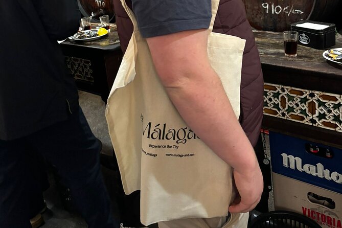 Málaga Center Tapas Tour - Vegan support and the gluten cross-contamination reality