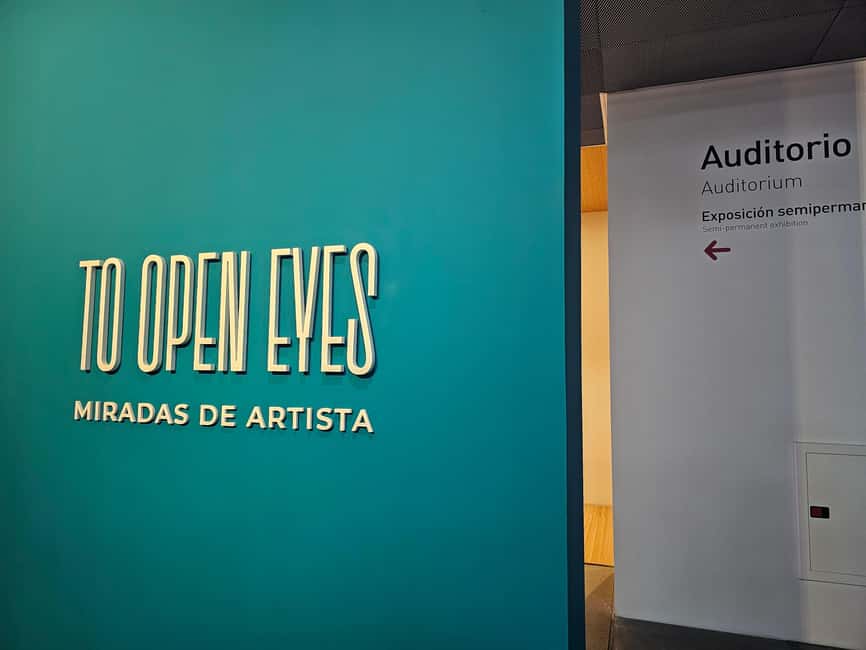 Malaga: Centre Pompidou Malaga Ticket and City Audio Guide - The City Audio Guide: 95 Points to Shape Your Malaga Walk