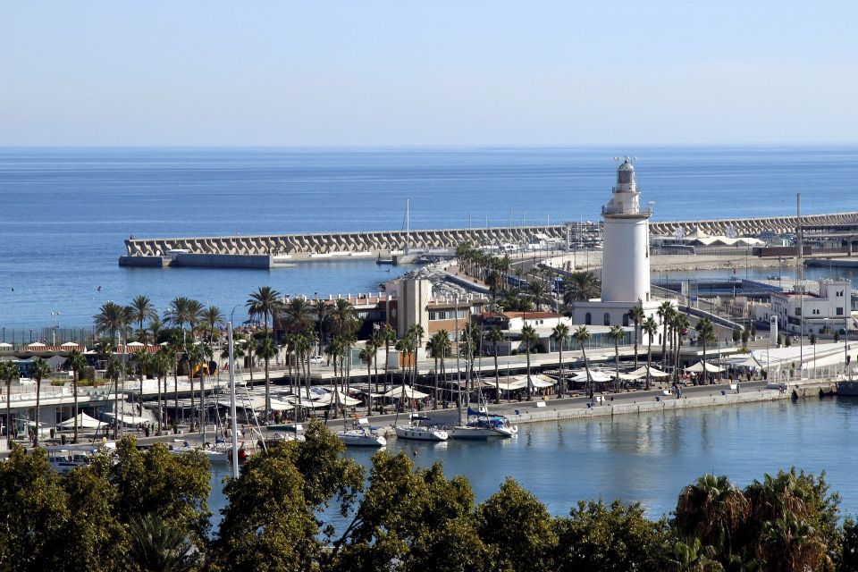 Málaga: Creative Urban Photography Workshop - A Few Practical Notes Before You Go