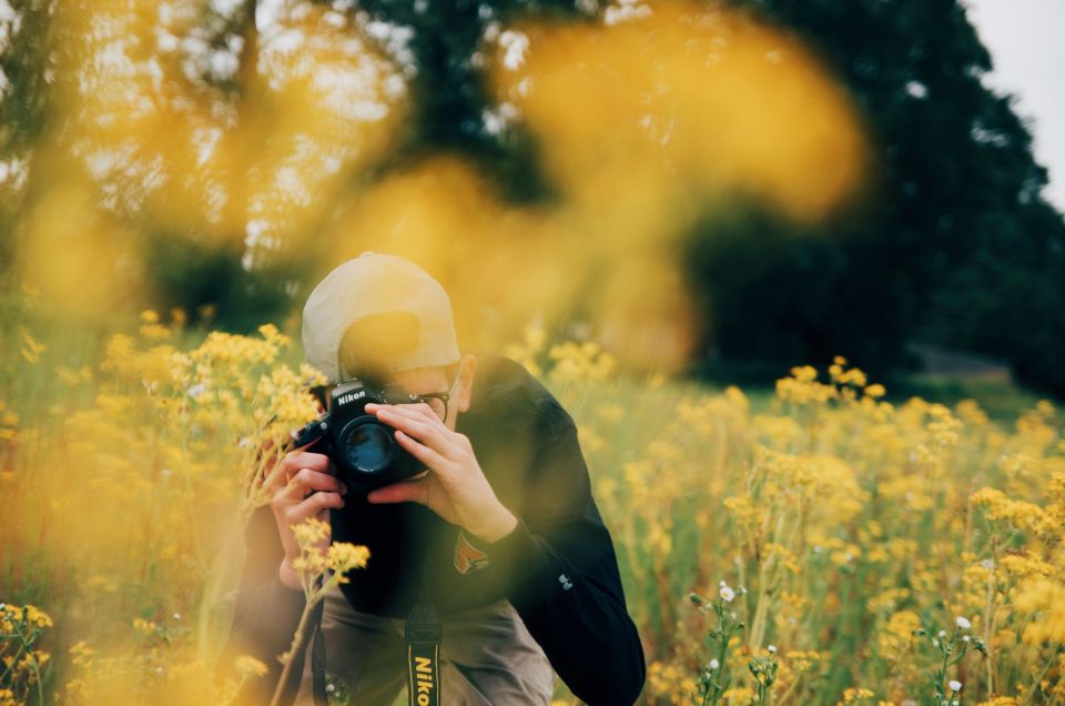 Málaga: Creative Urban Photography Workshop - Choosing Your Focus: Smartphone or Camera, Beginner to Advanced