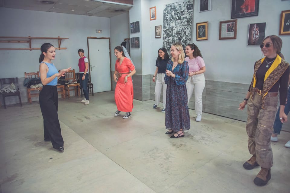 Málaga: Flamenco Class Experience - What you actually learn: footwork, arms, clapping, and flamenco basics