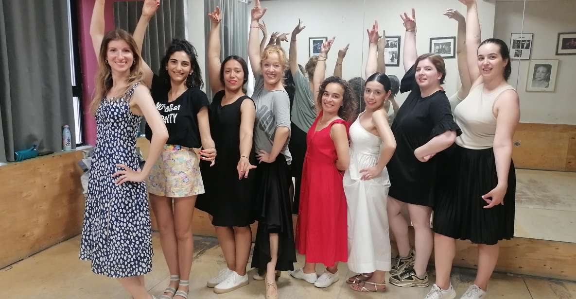 Málaga: Flamenco Class Experience - What to bring (and what to expect when your shoes hit the floor)