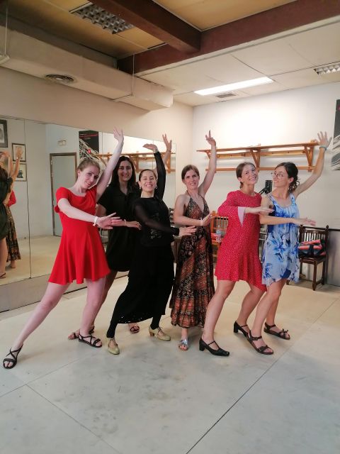Málaga: Flamenco Class Experience - Who should book this class—and who might want a different style of experience