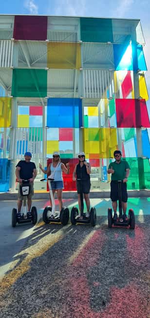 Malaga: Gibralfaro Castle, Bullring and Port Segway Tour - Centre Pompidou Malaga stop: a short cultural break that refreshes the ride