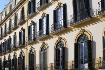 Malaga: Guided tour of Picasso's Birthplace Museum - Inside the Museum: 70 to 75 minutes that keep the plot moving