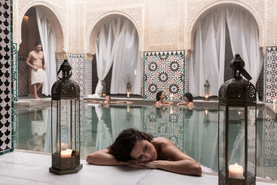 Malaga: Hammam Al Ándalus Entry Ticket with Massage - The Tea Lounge: Small, Simple, and Worth It